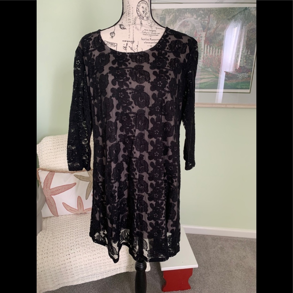 APT. Designs Black lace dress